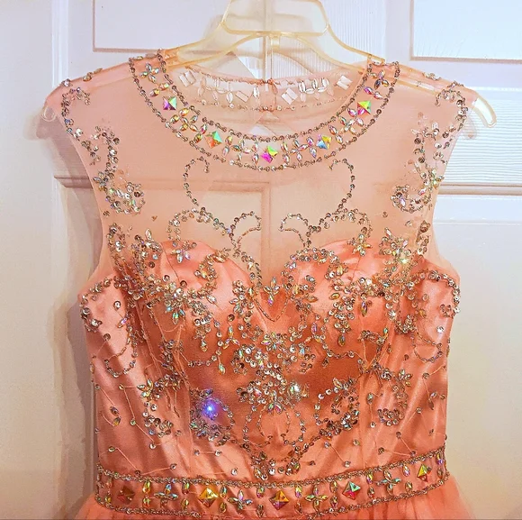 Peach Rhinestone Beaded Ruffled Cocktail Dress/ Prom/Formal Size 10 by May Queen - Picture 6 of 6